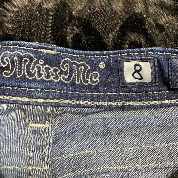Girls Miss Me jean shorts - Picture 3 of 3